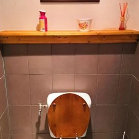 Appartement Meublé Au Calme, Proche Cascades, Randos, Chevaux, Parking Et Terrasse Privée, Wifi Gratuit - Fr-1-589-365