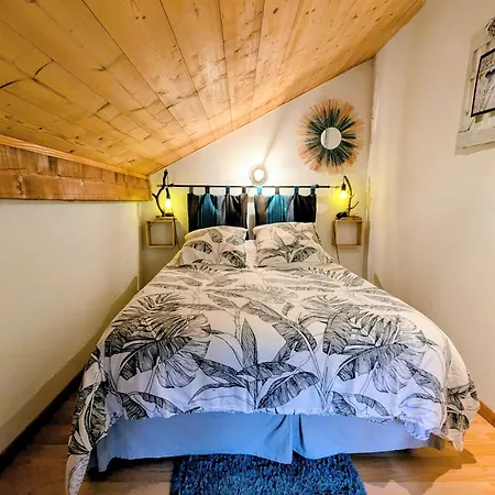 Meublé Au Calme, Proche Cascades, Randos, Chevaux, Parking Et Terrasse Privée, Wifi Gratuit - Fr-1-589-365 Appartement