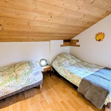 Appartement Meublé Au Calme, Proche Cascades, Randos, Chevaux, Parking Et Terrasse Privée, Wifi Gratuit - Fr-1-589-365