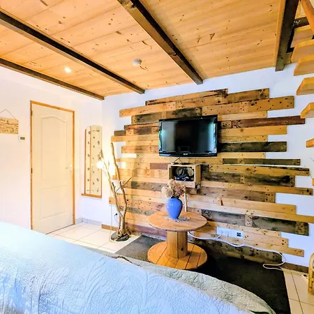 Meuble Au Calme, Proche Cascades, Randos, Chevaux, Parking Et Terrasse Privee, Wifi Gratuit - Fr-1-589-365 Διαμέρισμα